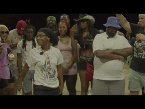 Knucklehead vs Golden Q