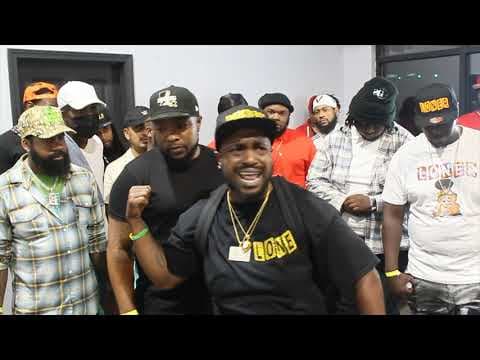 Moeskii vs Chaze Bankz