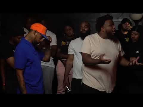 King Hashtag vs Street Dawg